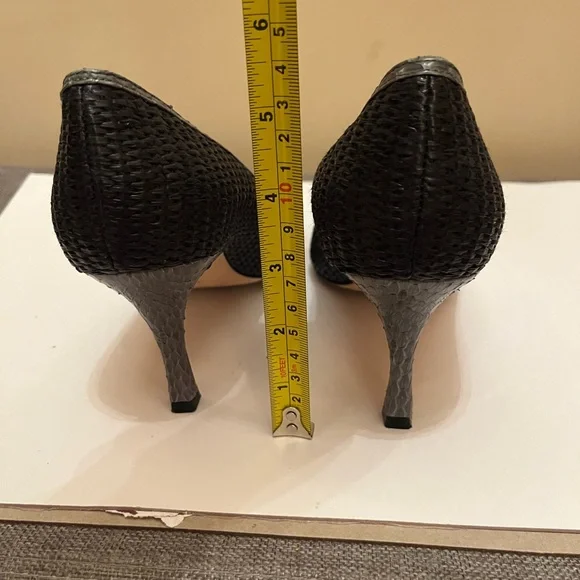 manolo blahnik kitten heel shoes size 8 - Picture 5 of 8